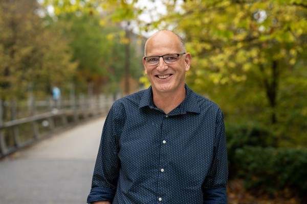 Uri Hasson